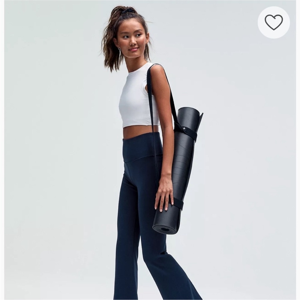 Lululemon Groove Super-High-Rise Flared Pant Nulu